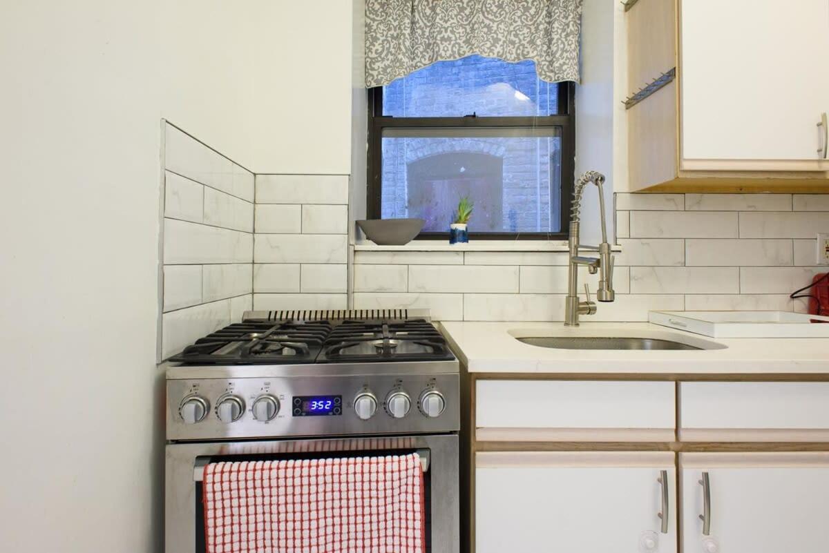 428-2E Newly Furnished 2Br Prime Midtown Sleeps 5 Apartment New York Exterior photo